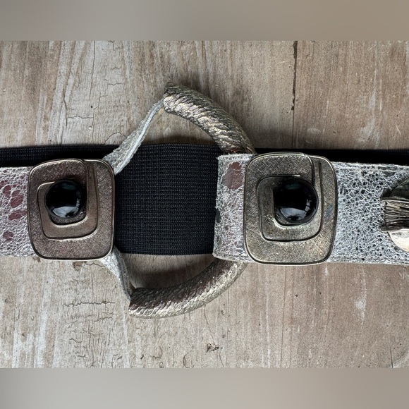 Statement Steampunk Goth Black Stretch Belt Metal Hardware Black Stones 40”+ EUC - Picture 5 of 10